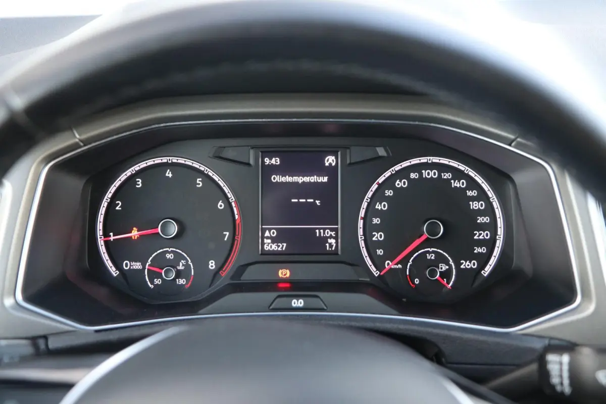 1.0 TSI 110pk Style | Navigatie | App Connect | Parkeersensoren Voor & Achter | Trekhaak | Climatronic