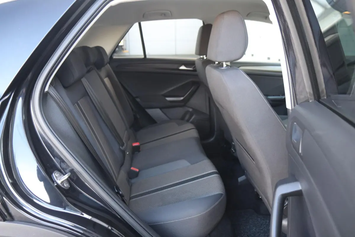 1.0 TSI 110pk Style | Navigatie | App Connect | Parkeersensoren Voor & Achter | Trekhaak | Climatronic