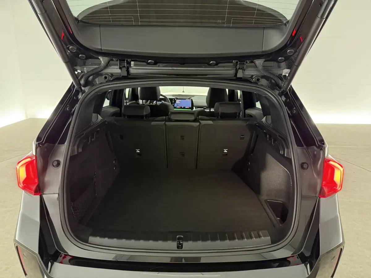 sDrive20i M-Sport | Pano | Virtual | Camera | Sfeer | Winterpack | Carplay | Cruise | NAP