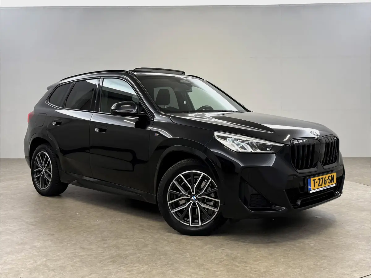 sDrive20i M-Sport | Pano | Virtual | Camera | Sfeer | Winterpack | Carplay | Cruise | NAP