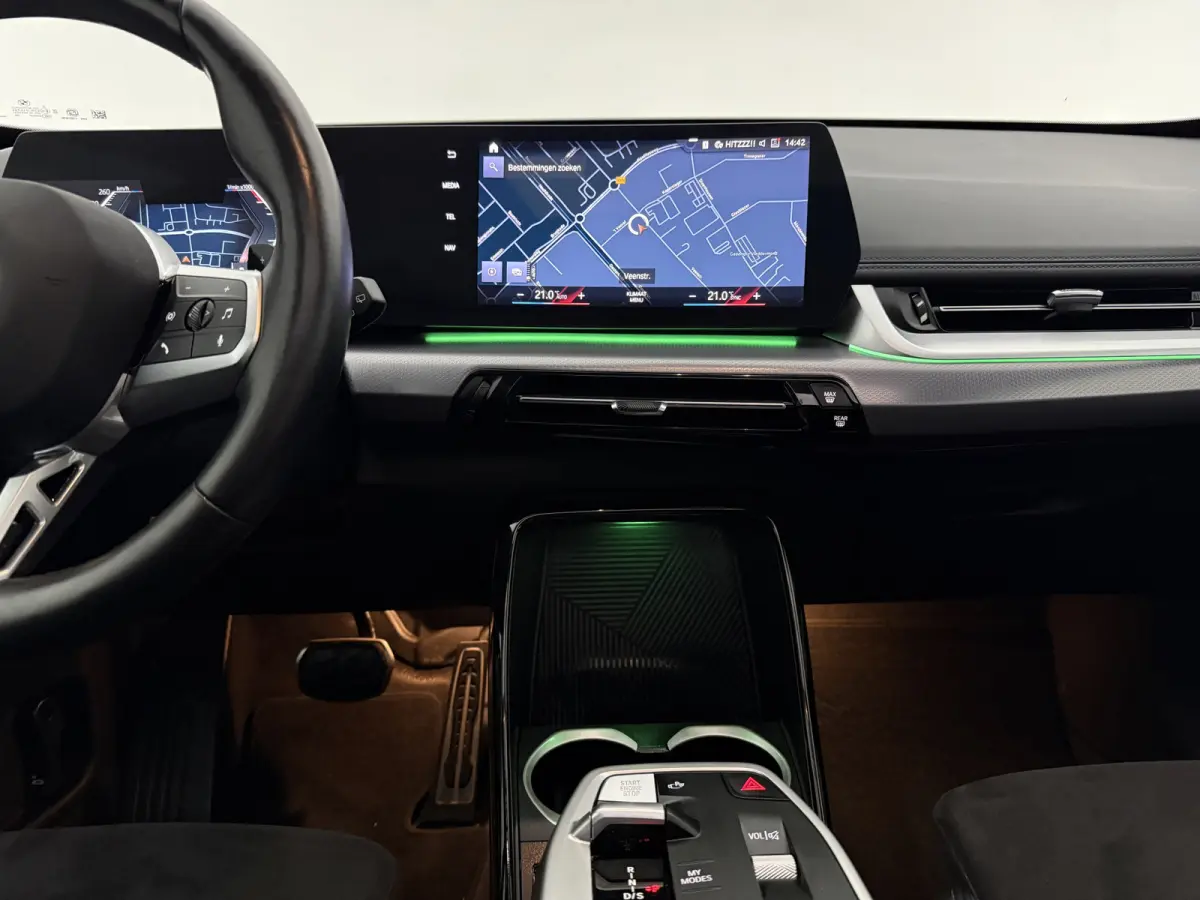 sDrive20i M-Sport | Pano | Virtual | Camera | Sfeer | Winterpack | Carplay | Cruise | NAP