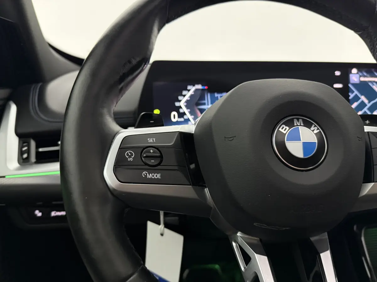 sDrive20i M-Sport | Pano | Virtual | Camera | Sfeer | Winterpack | Carplay | Cruise | NAP