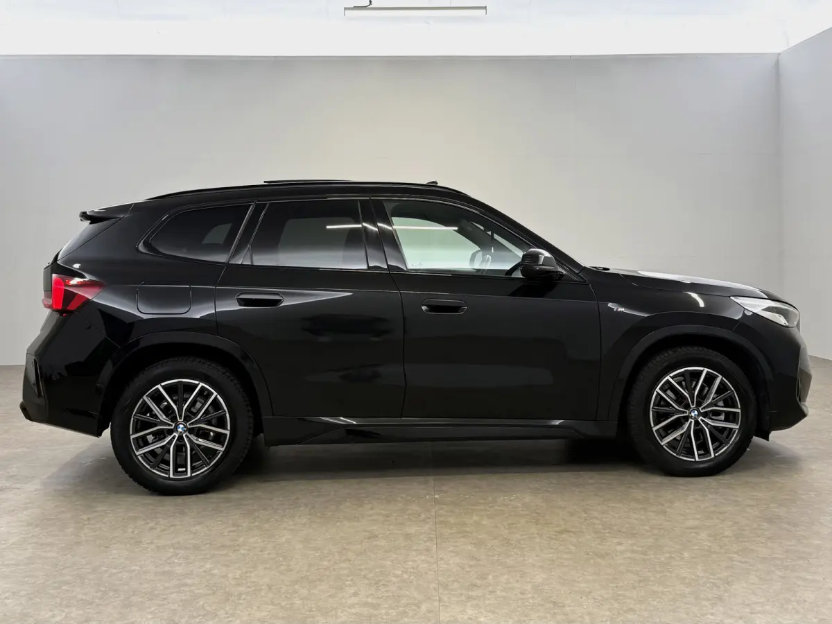 sDrive20i M-Sport | Pano | Virtual | Camera | Sfeer | Winterpack | Carplay | Cruise | NAP