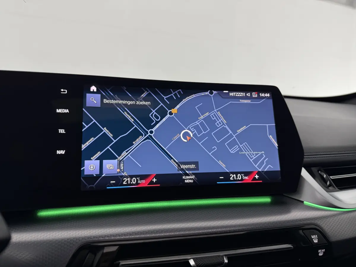 sDrive20i M-Sport | Pano | Virtual | Camera | Sfeer | Winterpack | Carplay | Cruise | NAP