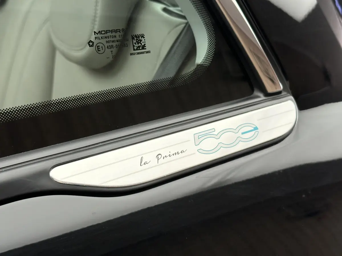 RED 42 kWh Cabrio Elektrisch