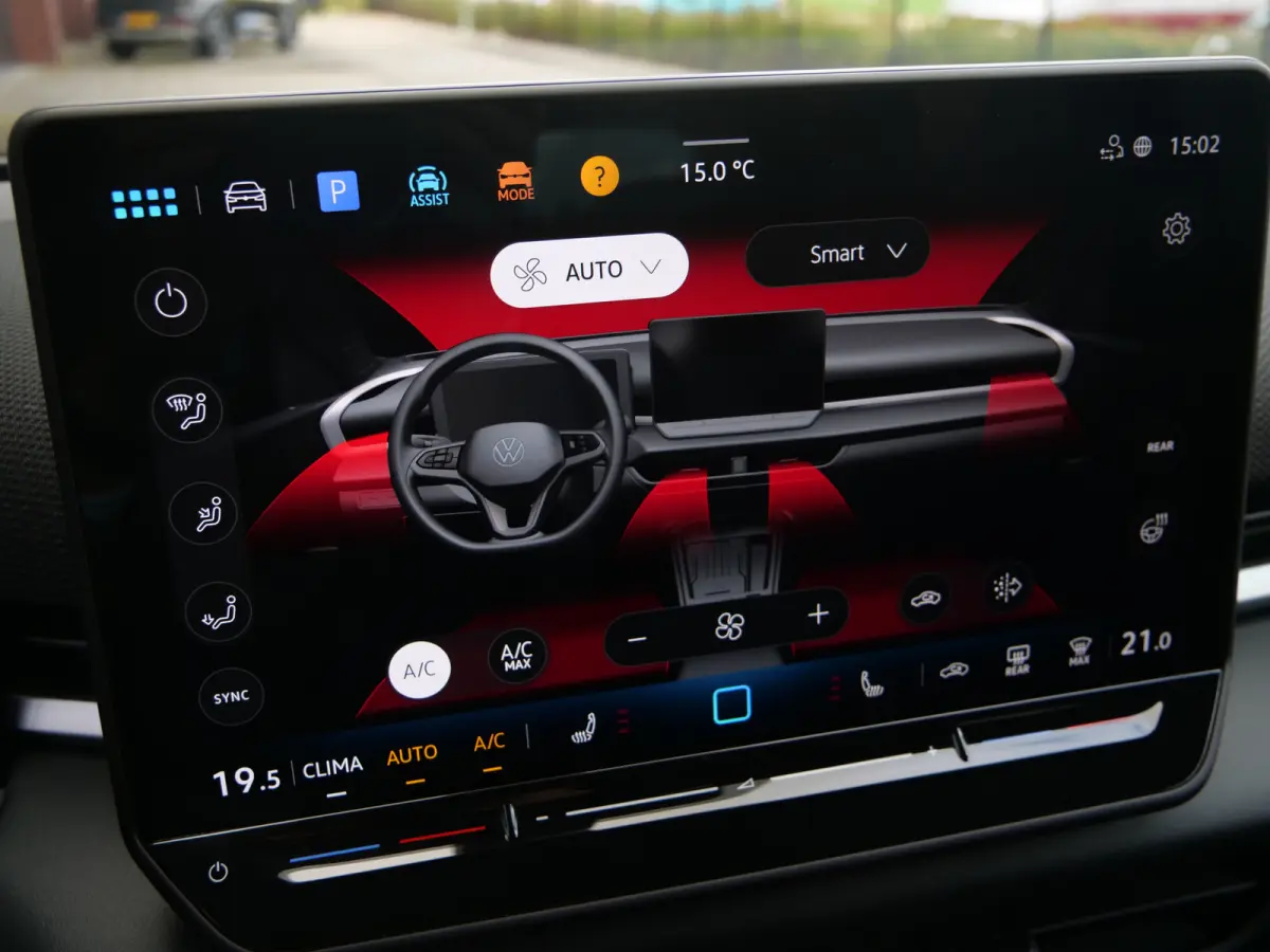 1.5 eTSI R-Line 150 Pk Automaat Apple Carplay / DAB / Camera