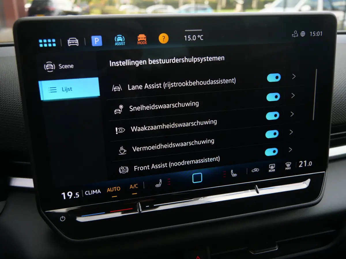 1.5 eTSI R-Line 150 Pk Automaat Apple Carplay / DAB / Camera