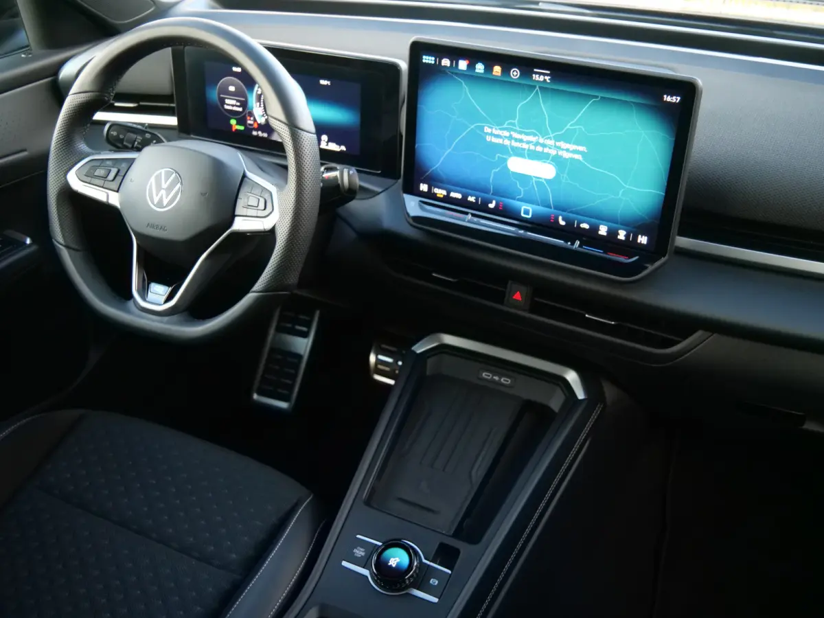1.5 eTSI R-Line 150 Pk Automaat Apple Carplay / DAB / Camera