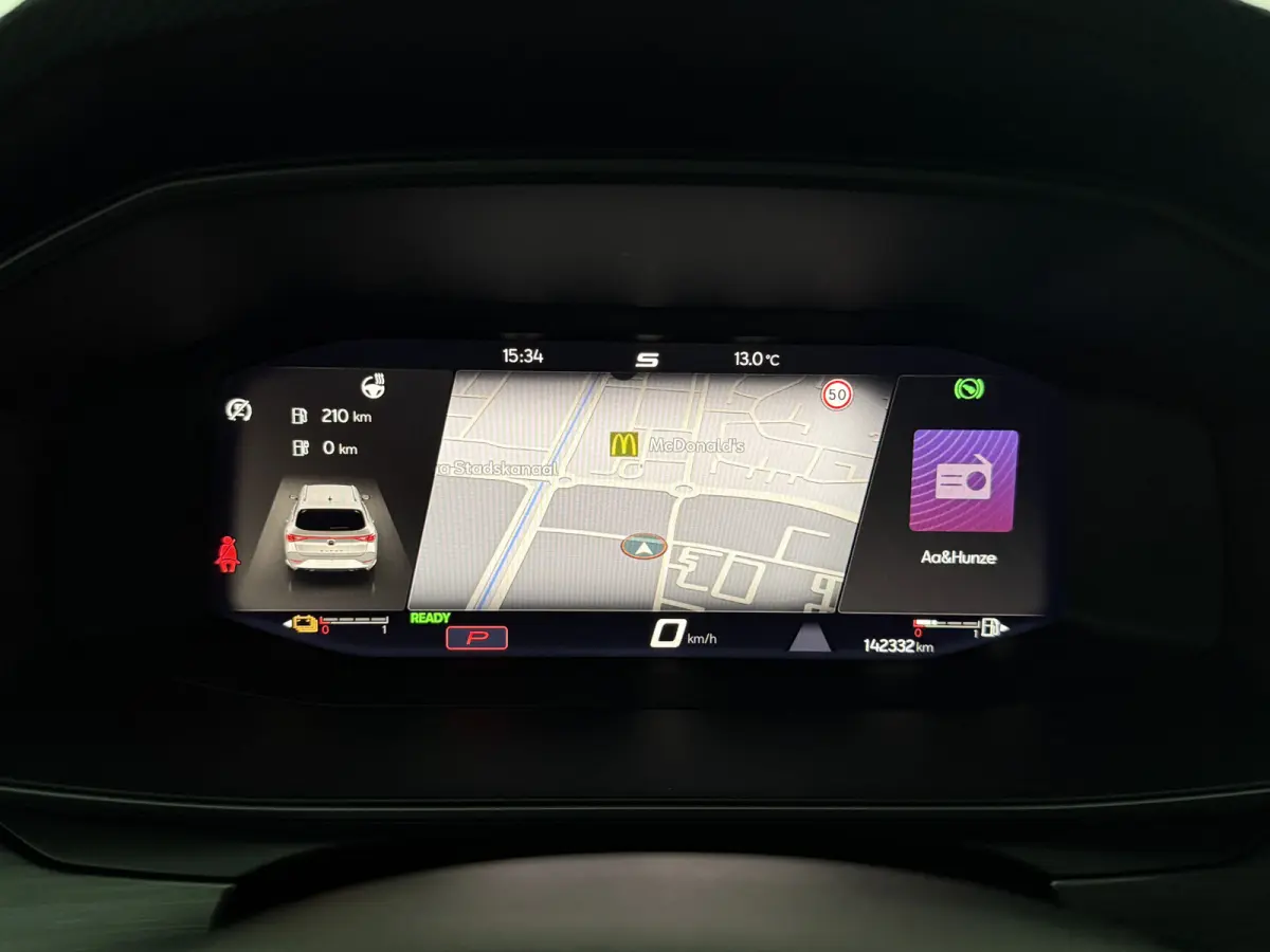 1.4 e-Hybrid VZ Adrenaline | Virtual | Camera | Sfeer | Carplay | Trekhaak | Stoel/Stuurverw. | NAP