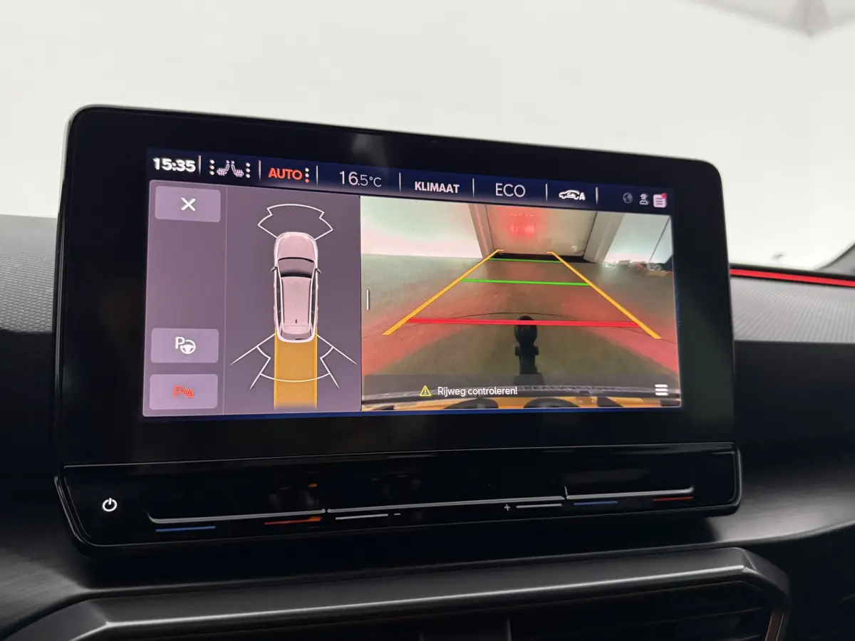 1.4 e-Hybrid VZ Adrenaline | Virtual | Camera | Sfeer | Carplay | Trekhaak | Stoel/Stuurverw. | NAP