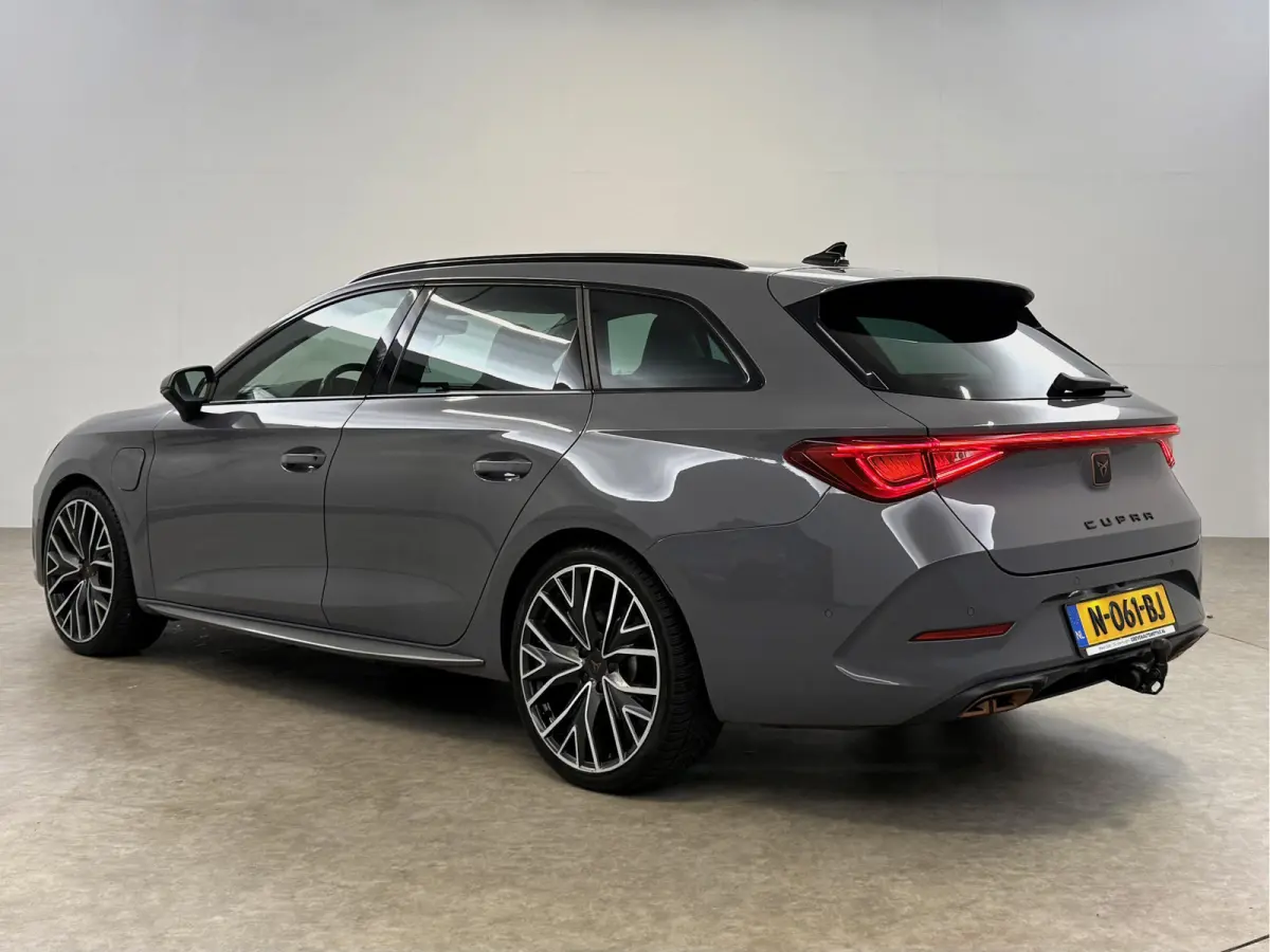 1.4 e-Hybrid VZ Adrenaline | Virtual | Camera | Sfeer | Carplay | Trekhaak | Stoel/Stuurverw. | NAP