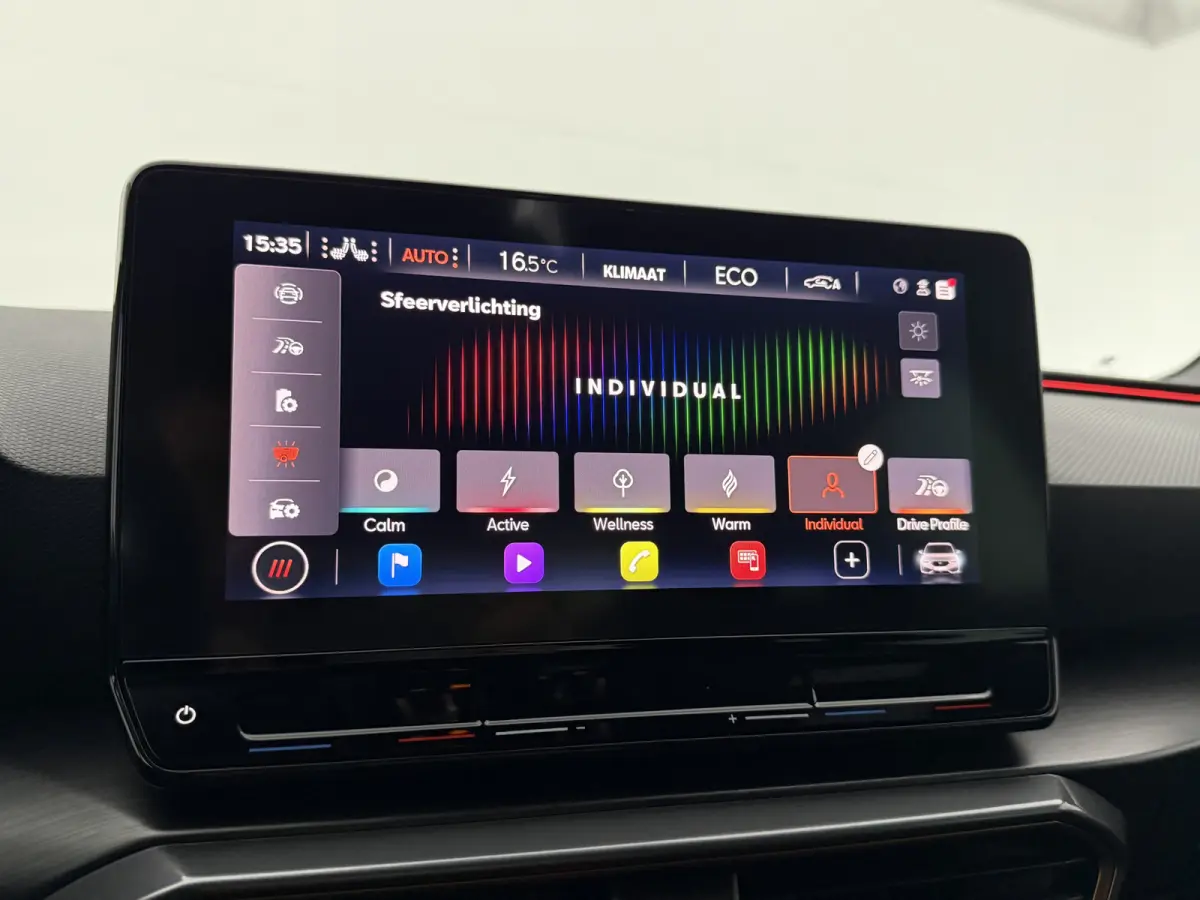1.4 e-Hybrid VZ Adrenaline | Virtual | Camera | Sfeer | Carplay | Trekhaak | Stoel/Stuurverw. | NAP