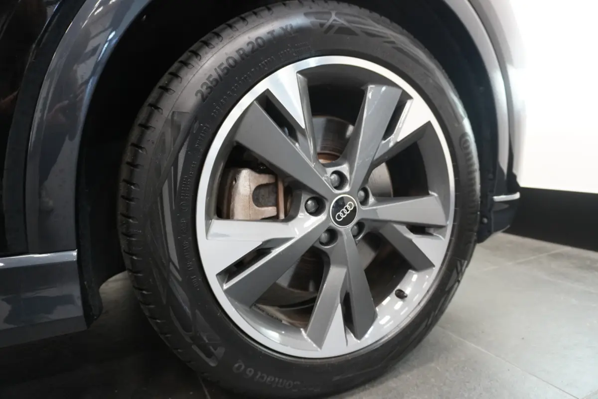 40 Launch edition Advanced S-Line 77 kWh 3 Fasen | Leder | Camera | Warmtepomp | ACC | €31.900,- Incl. BTW