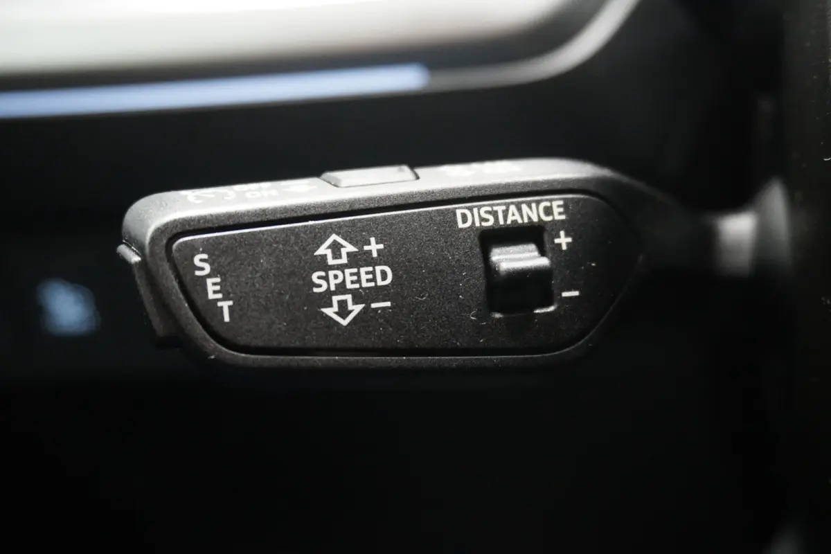 40 Launch edition Advanced S-Line 77 kWh 3 Fasen | Leder | Camera | Warmtepomp | ACC | €31.900,- Incl. BTW