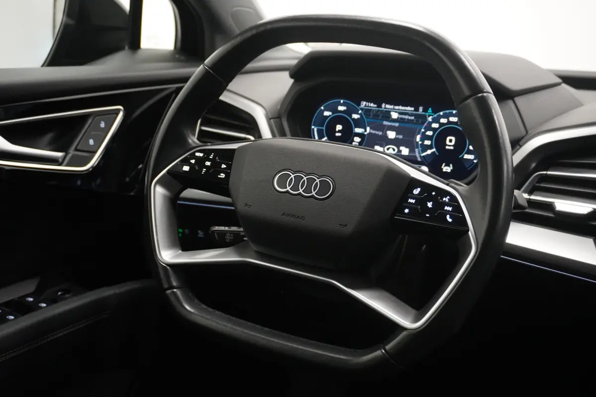 40 Launch edition Advanced S-Line 77 kWh 3 Fasen | Leder | Camera | Warmtepomp | ACC | €31.900,- Incl. BTW