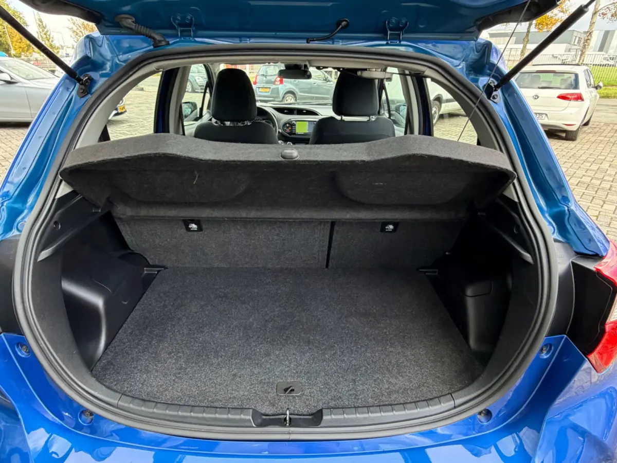 1.5 Hybrid Dynamic, Camera, Navi, Cruise, PDC