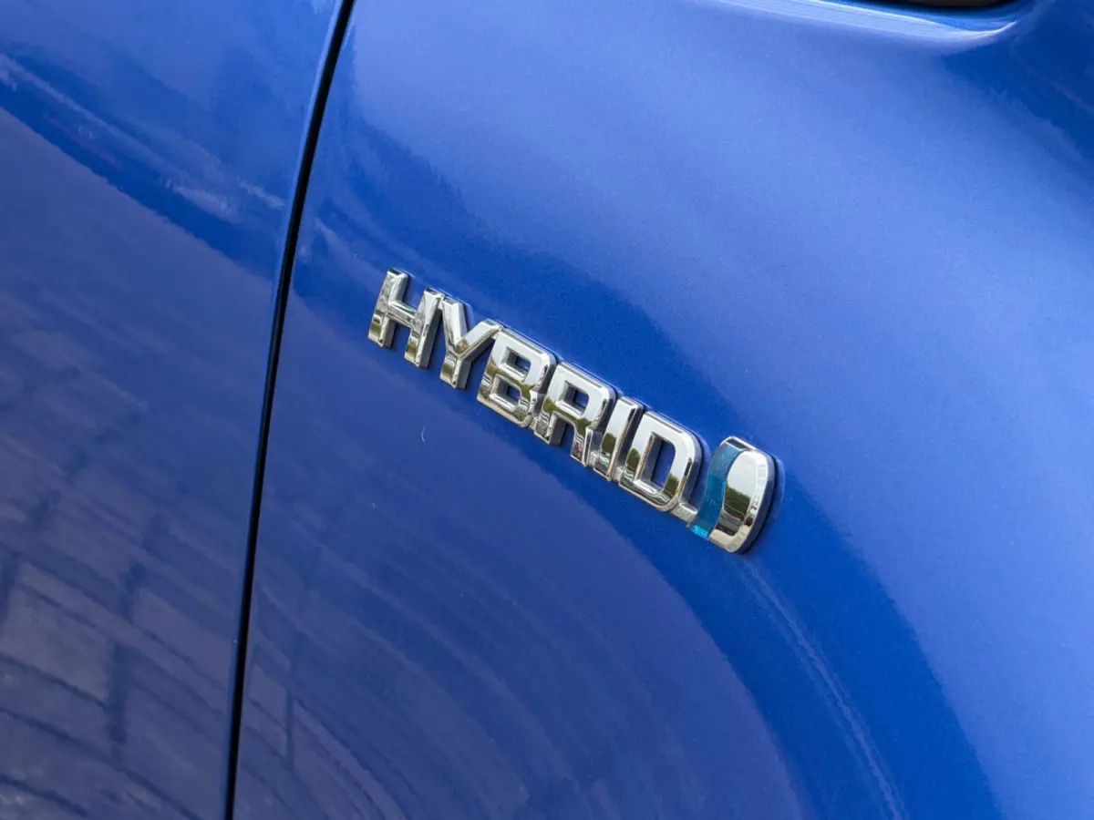 1.5 Hybrid Dynamic, Camera, Navi, Cruise, PDC