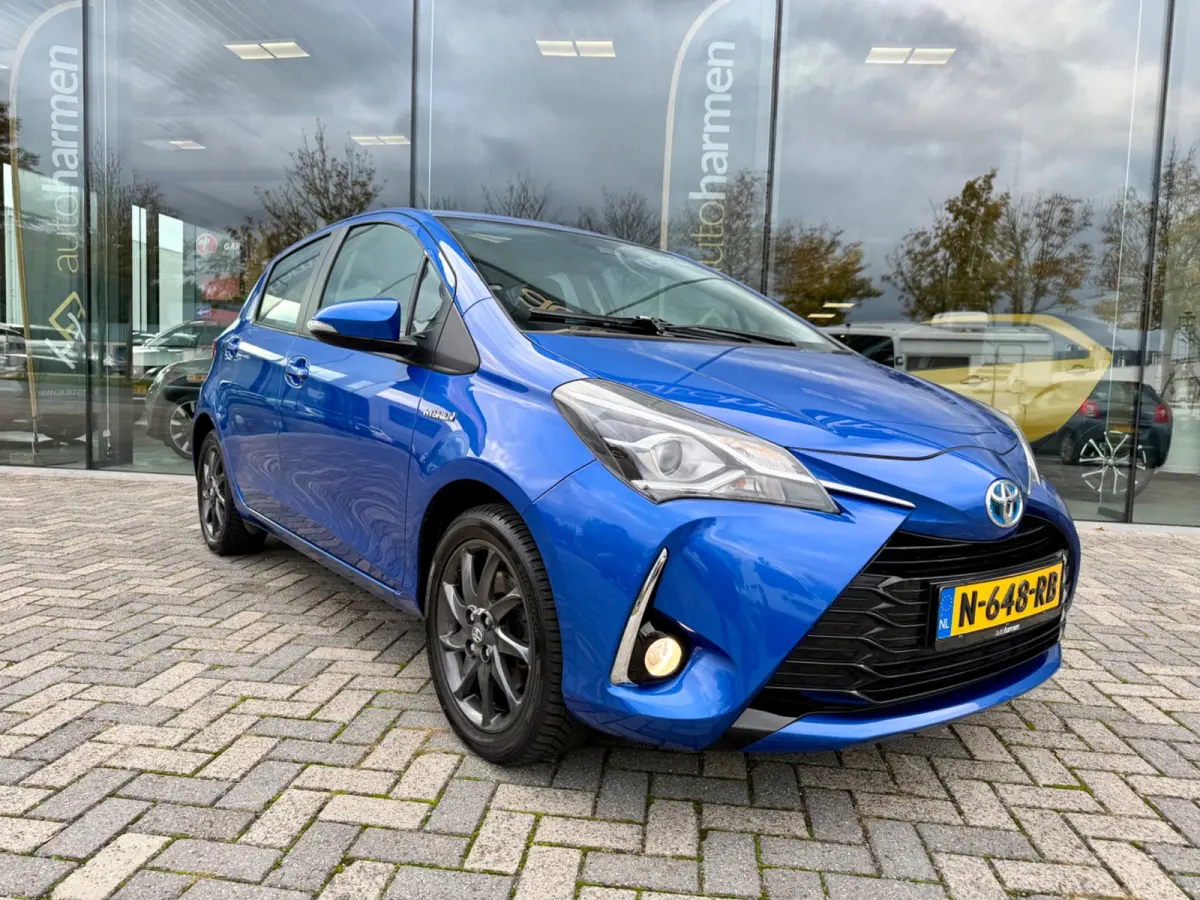1.5 Hybrid Dynamic, Camera, Navi, Cruise, PDC