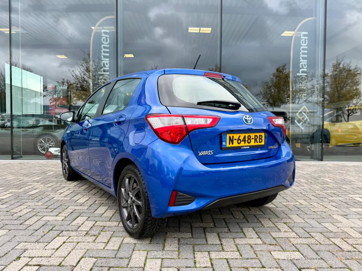 1.5 Hybrid Dynamic, Camera, Navi, Cruise, PDC