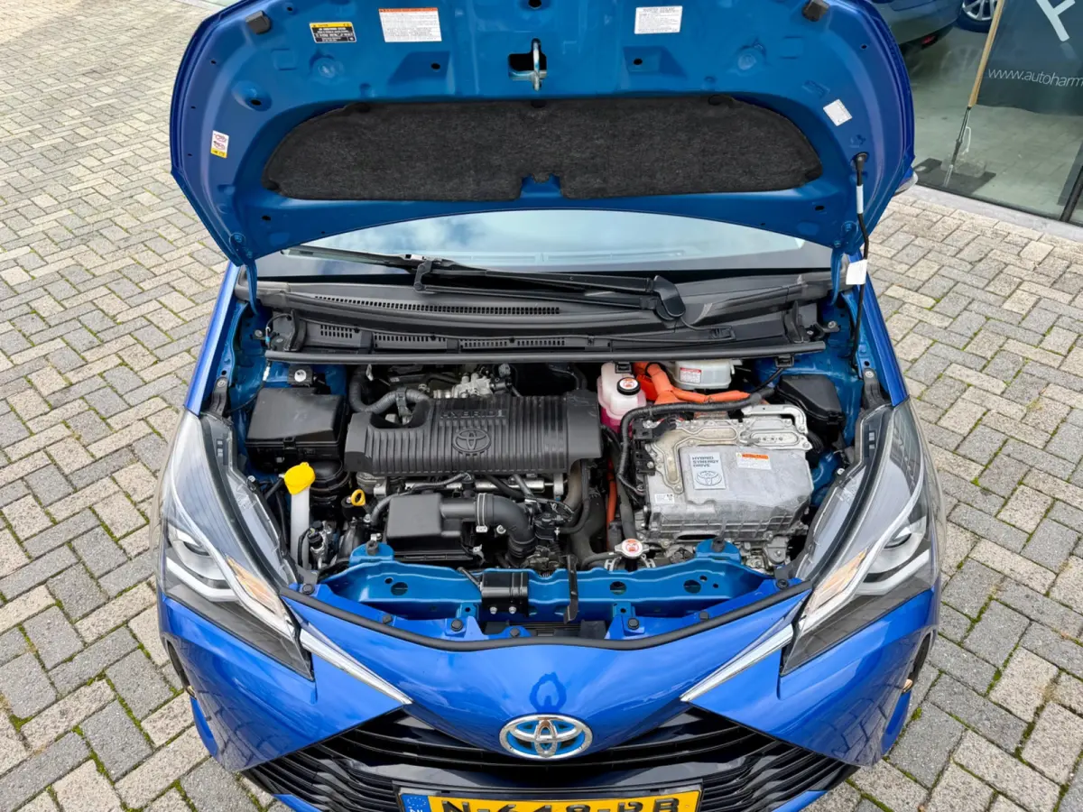 1.5 Hybrid Dynamic, Camera, Navi, Cruise, PDC