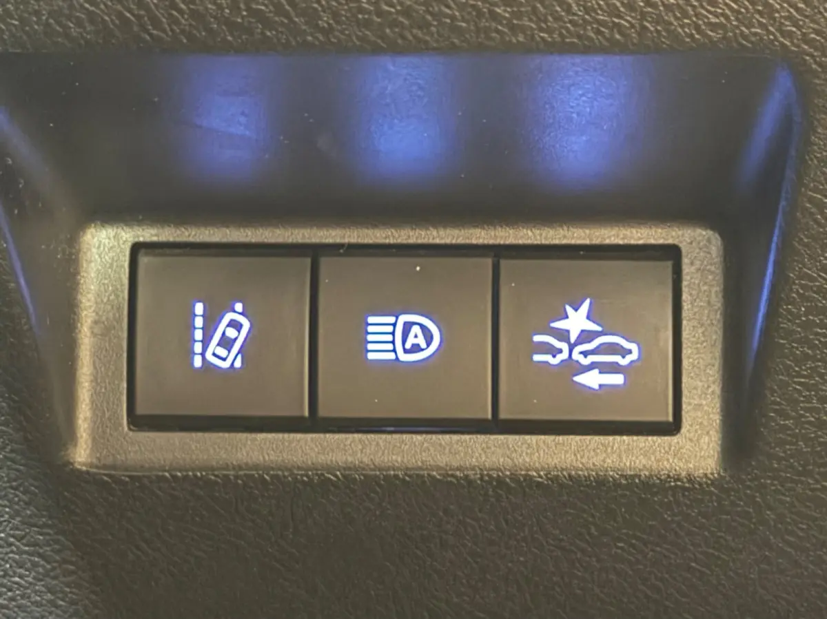 1.5 Hybrid Dynamic, Camera, Navi, Cruise, PDC