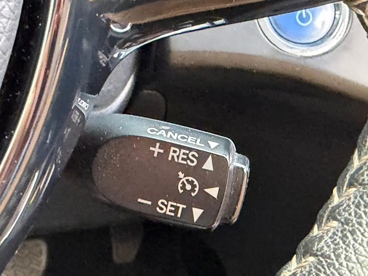 1.5 Hybrid Dynamic, Camera, Navi, Cruise, PDC