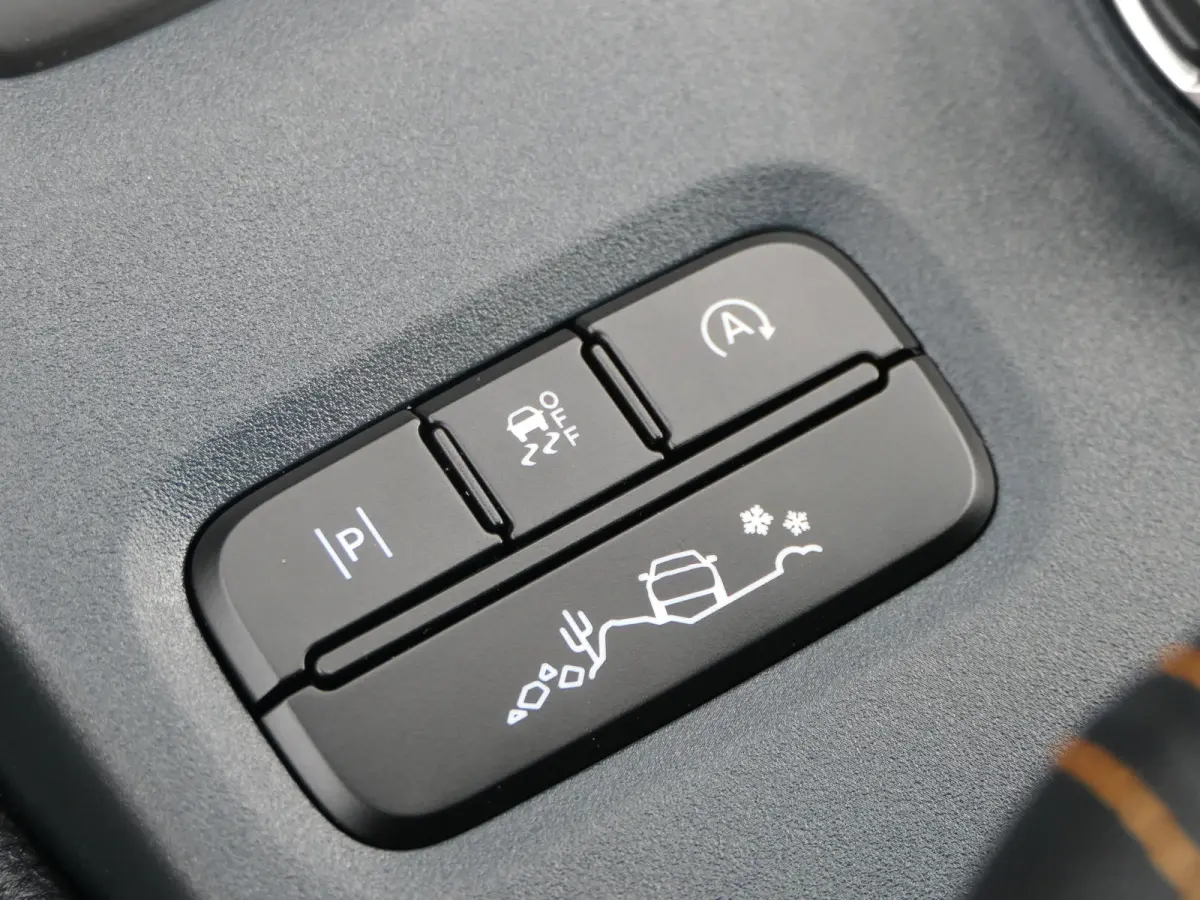 2.0 EcoBlue Wildtrak | Hardtop | Trekhaak | 360 Camera | Adaptive Cruise | BLIS | Navigatie | Stoelverwarming
