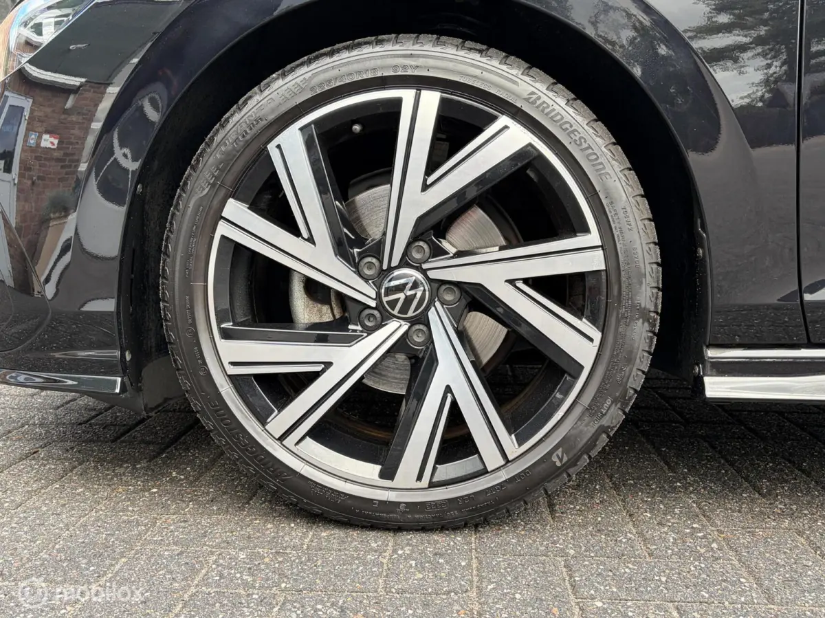 1.5 eTSI R-Line Business|Keyless entry|Camera|Carplay|Sfeerverlichting.
