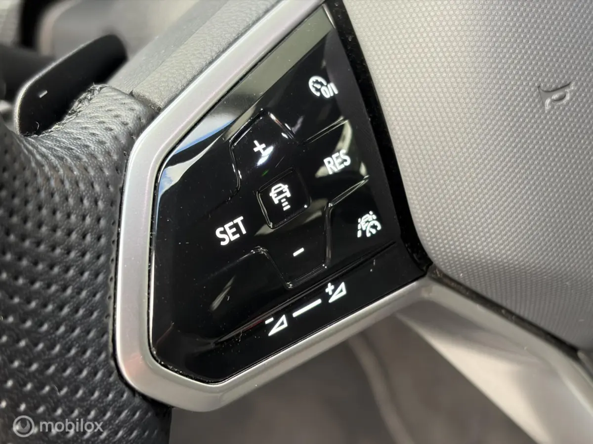 1.5 eTSI R-Line Business|Keyless entry|Camera|Carplay|Sfeerverlichting.