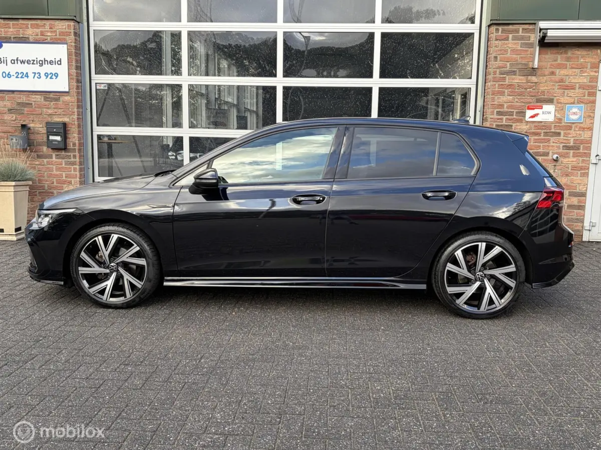 1.5 eTSI R-Line Business|Keyless entry|Camera|Carplay|Sfeerverlichting.