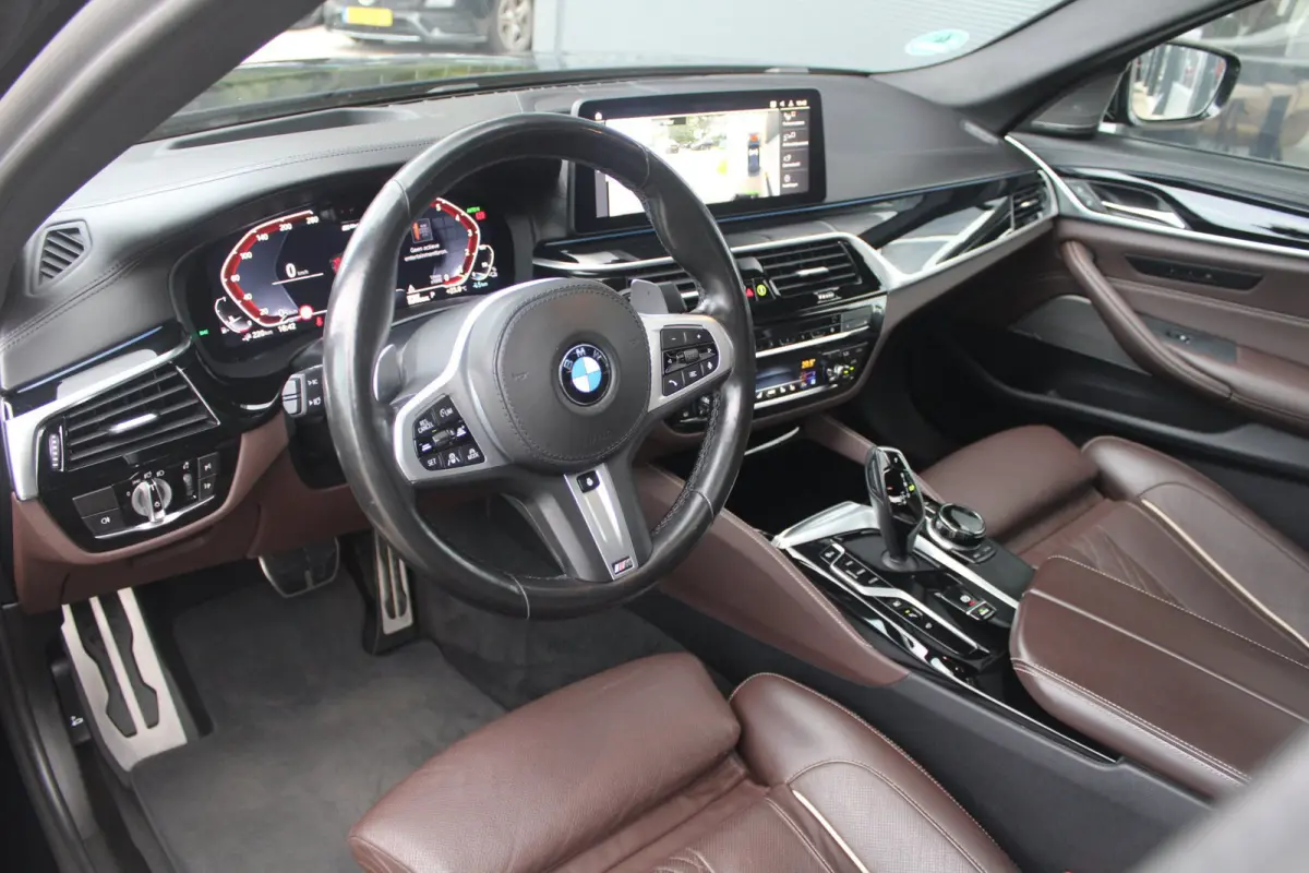 545e xDrive M-Sport | Pano | 360 | Laser | HK | ACC | Ventilatie | Soft close