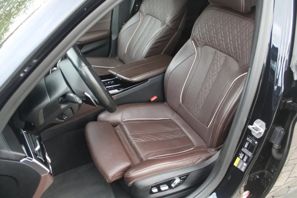 545e xDrive M-Sport | Pano | 360 | Laser | HK | ACC | Ventilatie | Soft close