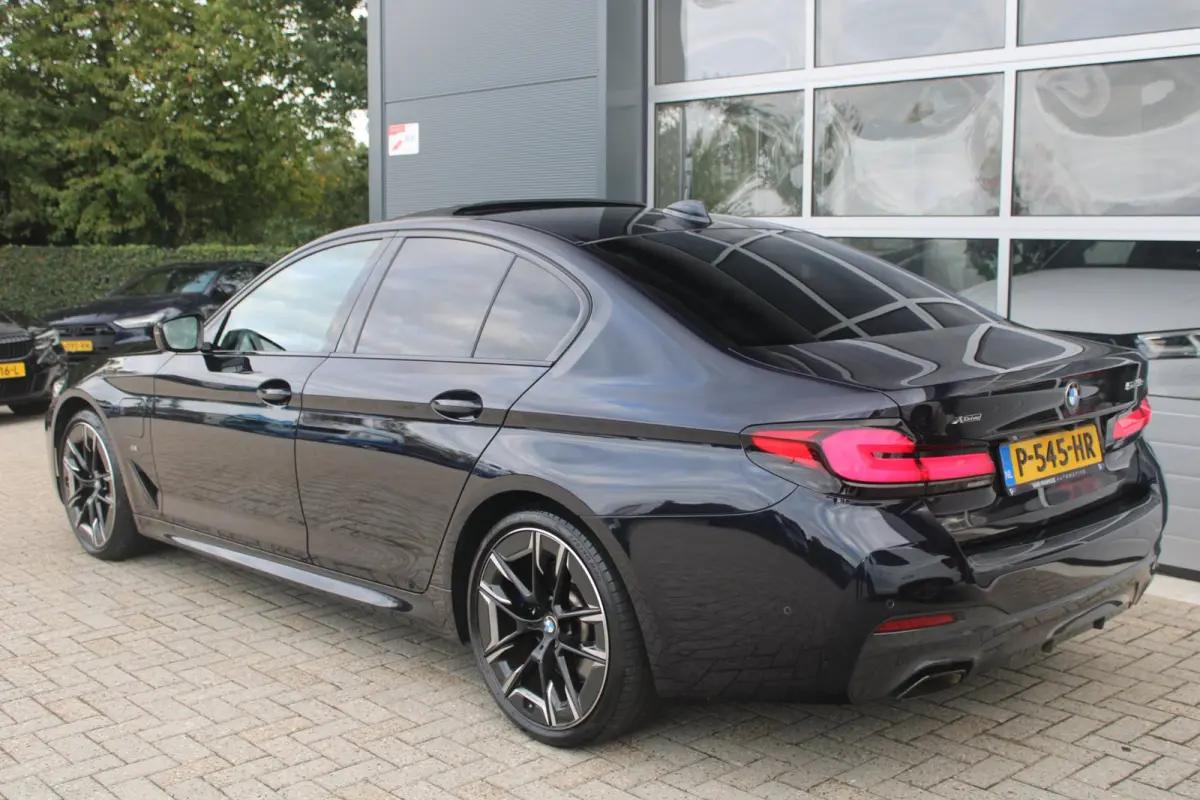 545e xDrive M-Sport | Pano | 360 | Laser | HK | ACC | Ventilatie | Soft close