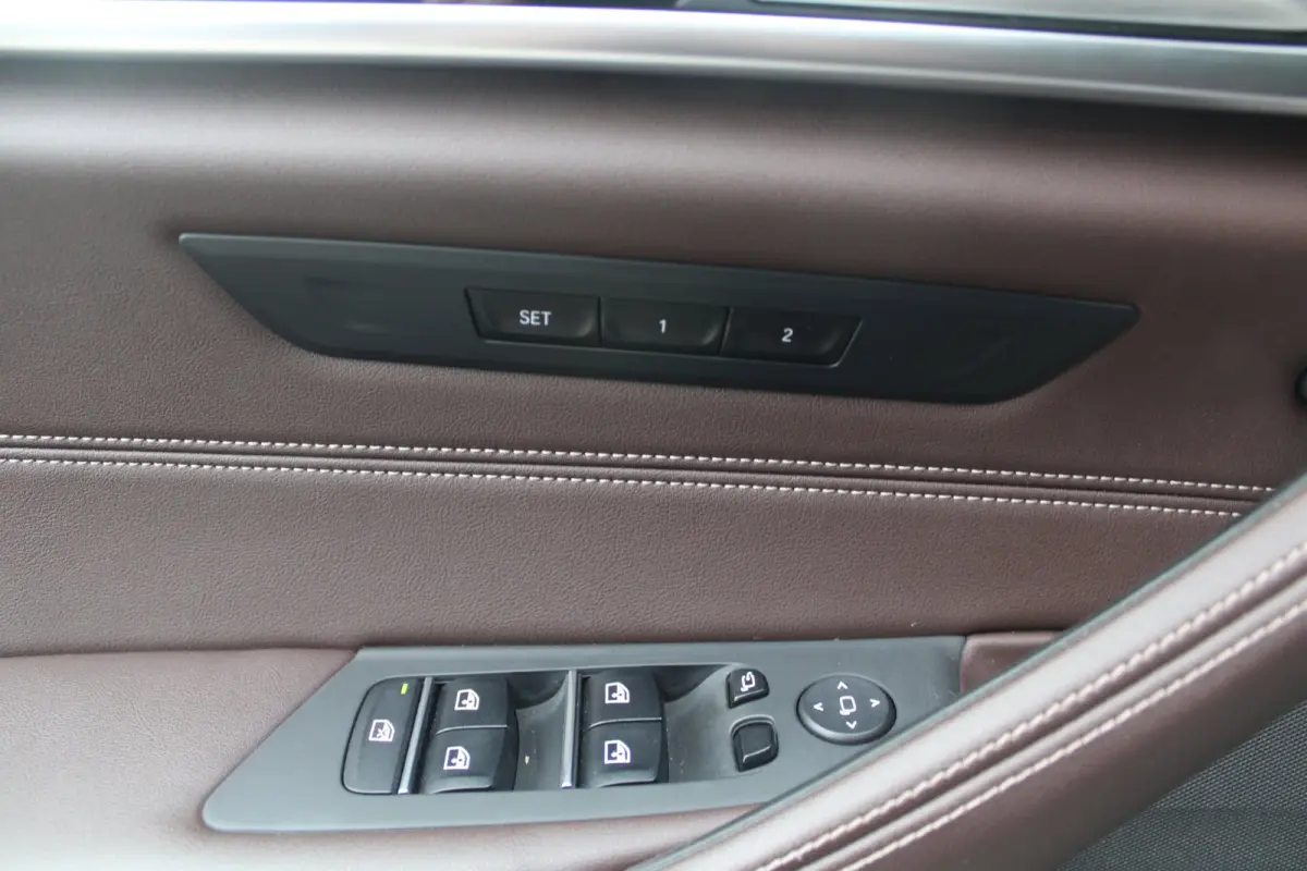 545e xDrive M-Sport | Pano | 360 | Laser | HK | ACC | Ventilatie | Soft close