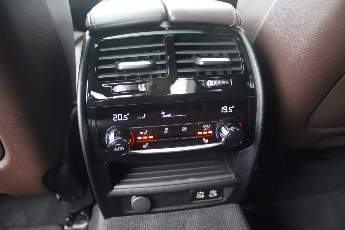 545e xDrive M-Sport | Pano | 360 | Laser | HK | ACC | Ventilatie | Soft close