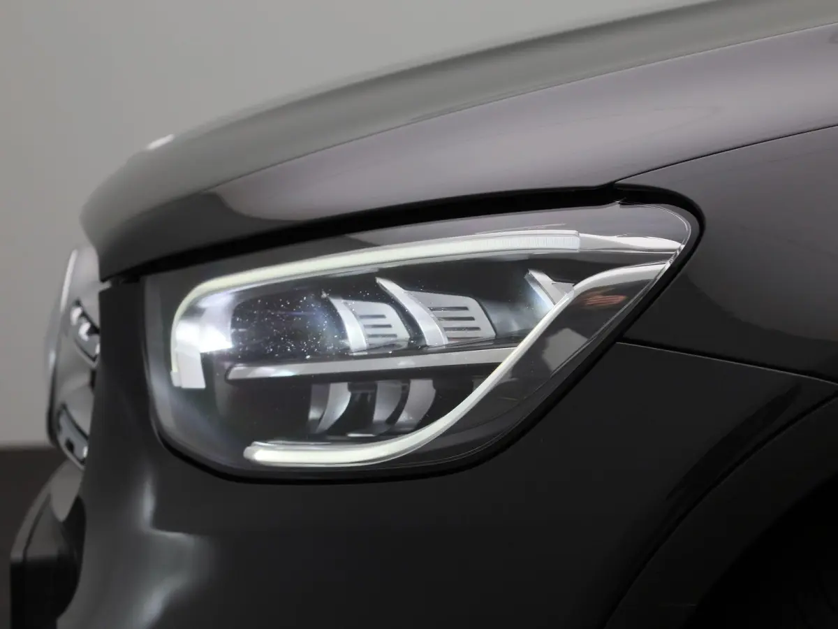 200 4MATIC Business Solution | Automaat | Panoramadak | Stoelverwarming | Achteruitrijcamera |