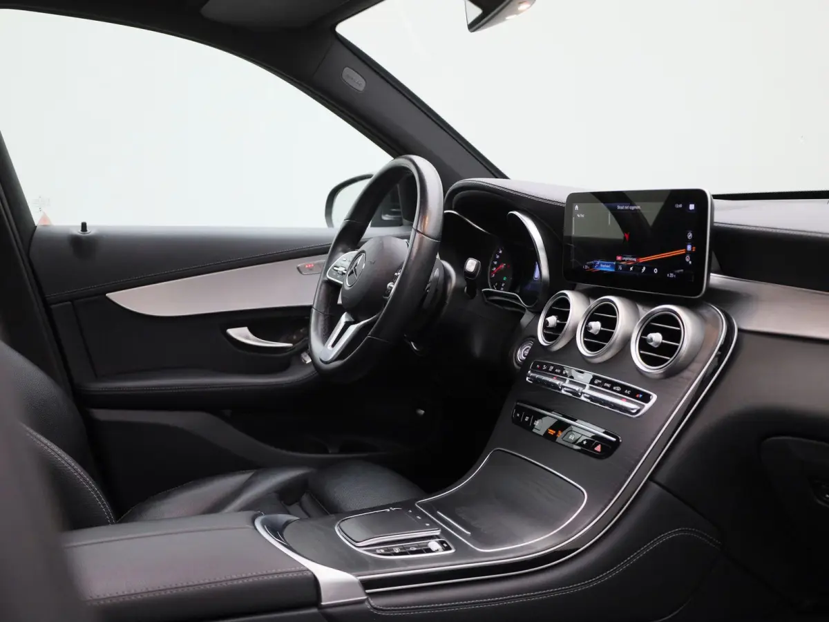 200 4MATIC Business Solution | Automaat | Panoramadak | Stoelverwarming | Achteruitrijcamera |