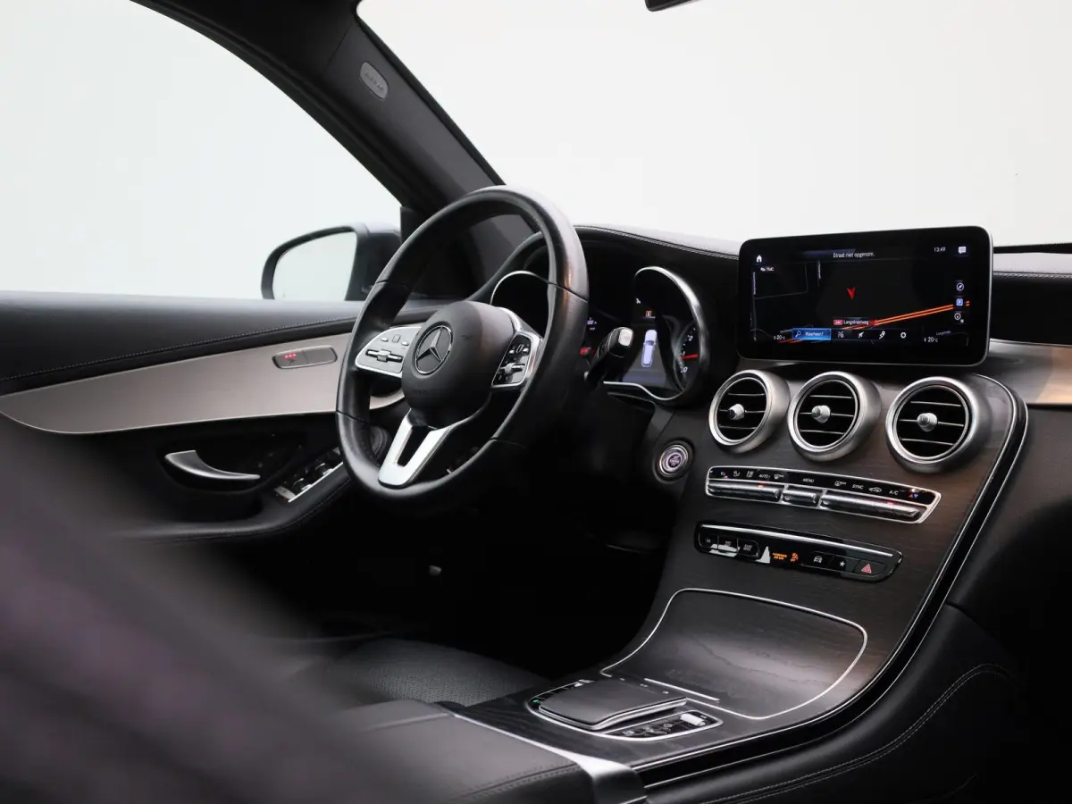 200 4MATIC Business Solution | Automaat | Panoramadak | Stoelverwarming | Achteruitrijcamera |