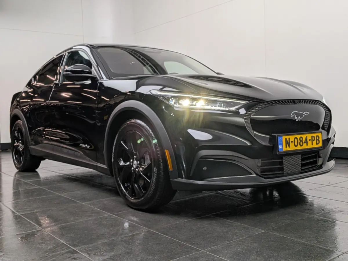 RWD 75 kWh | SOH 94.5% | B&O | 360 Camera | BLIS | Leder | Pano | Stoel- Stuurverwarming | Elek. Achterklep | Apple Carplay/Android Auto|telefoonintegratie premium | Audio installatie premiu