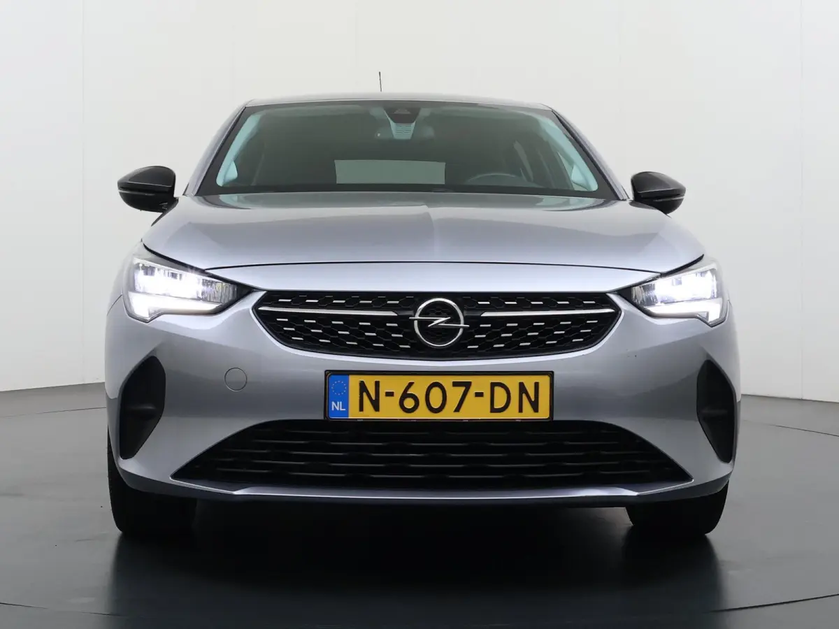 Elegance 50kWh | 1ste eigenaar | ACCU 93% | Winterpakket | 17"LMV | LEER/Stof | Navigatie | AUTOMAAT