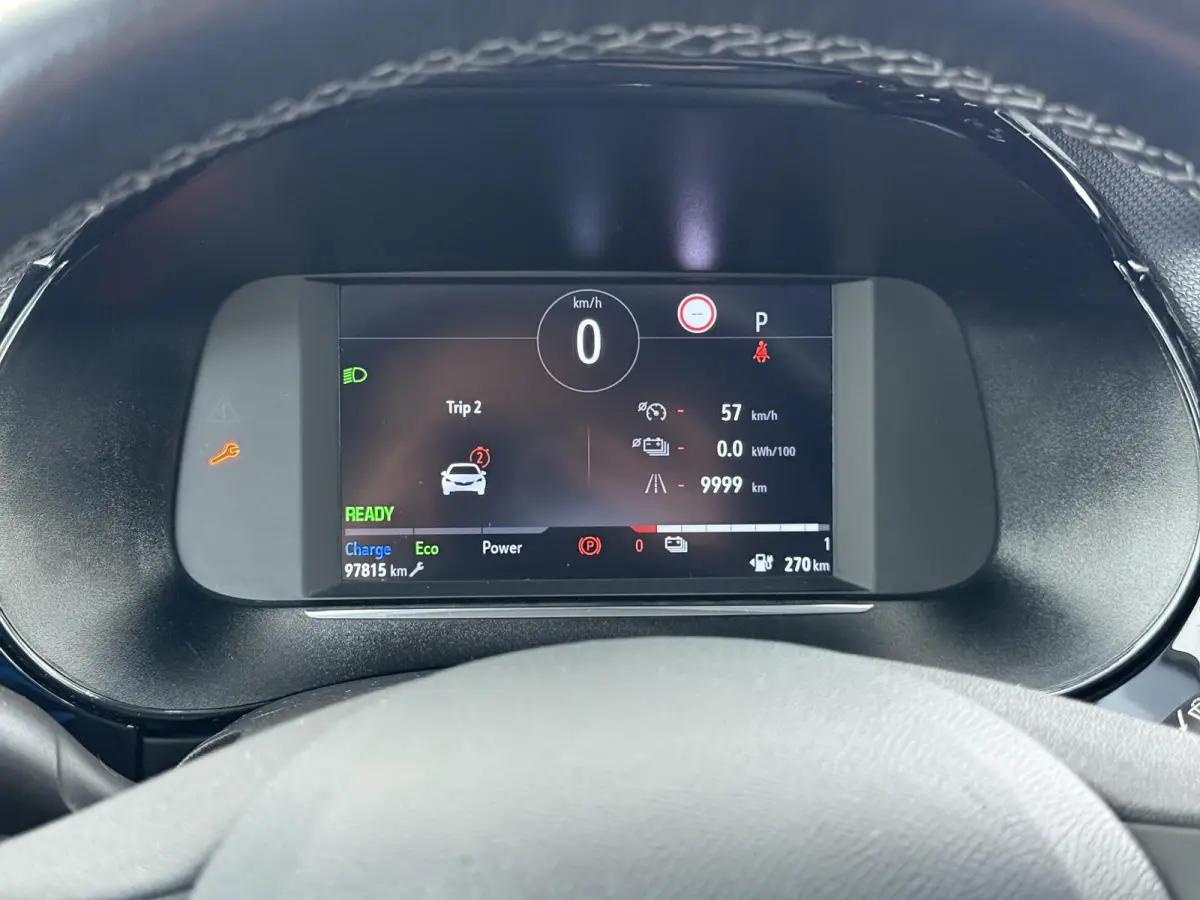 Elegance 50kWh | 1ste eigenaar | ACCU 93% | Winterpakket | 17"LMV | LEER/Stof | Navigatie | AUTOMAAT