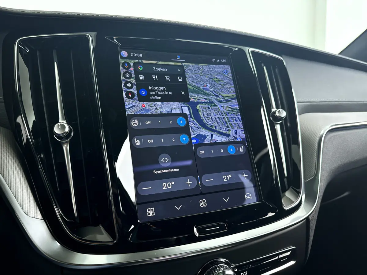 B5 AWD Pro | Panoramadak | 360° camera | Harman Kardon | HUD | Stoel- en stuurverwarming | Trekhaak