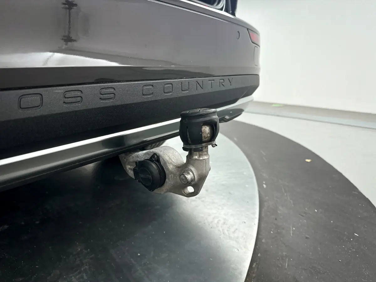 B5 AWD Pro | Panoramadak | 360° camera | Harman Kardon | HUD | Stoel- en stuurverwarming | Trekhaak