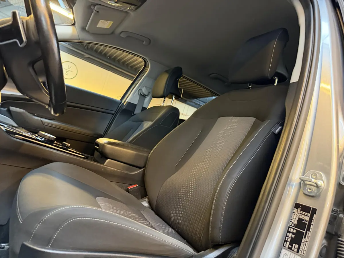 1.6 T-GDi Plug-in Hybrid AWD DynamicLine | Adaptive | Camera | NWE Service & APK |