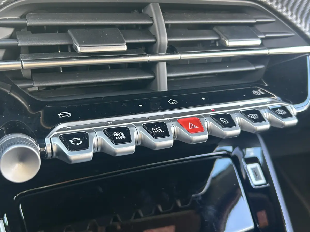 EV Allure 54 kWh | Navigatie | 3 fase lader | Keyless entry | Apple Carplay/Android Auto