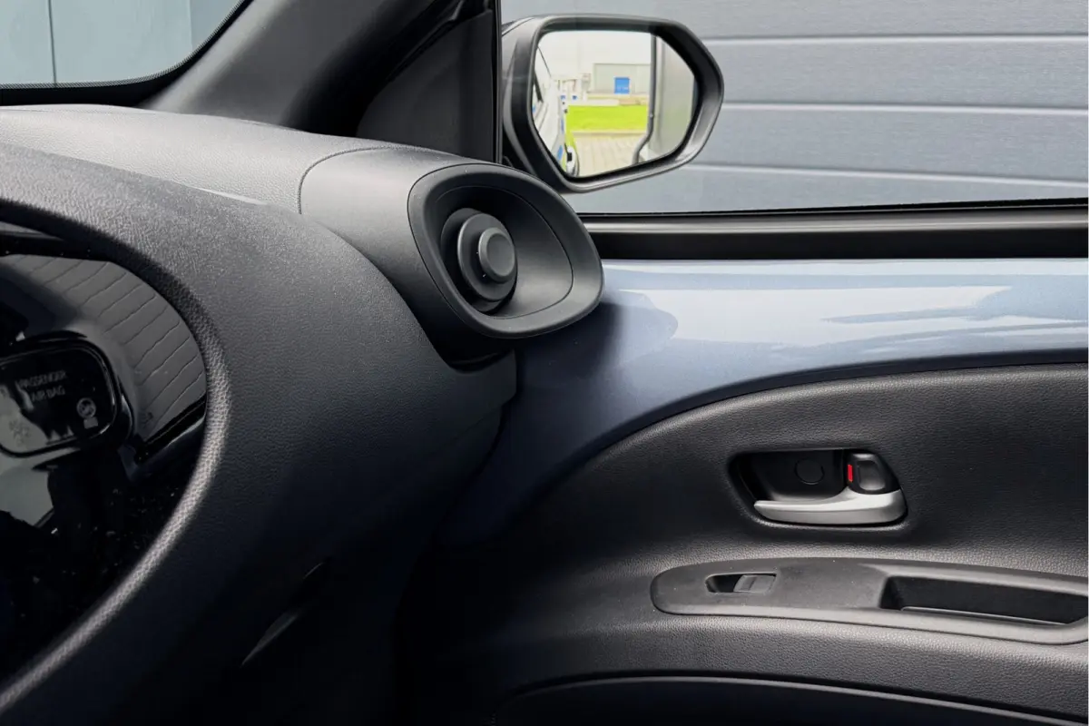 Hybrid 115 pulse 17" STOELVERWARMING LED CARPLAY NIEUWE AUTO! 4X OP VOORRAAD!