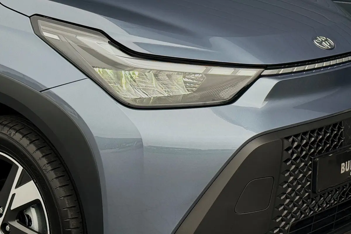 Hybrid 115 pulse 17" STOELVERWARMING LED CARPLAY NIEUWE AUTO! 4X OP VOORRAAD!