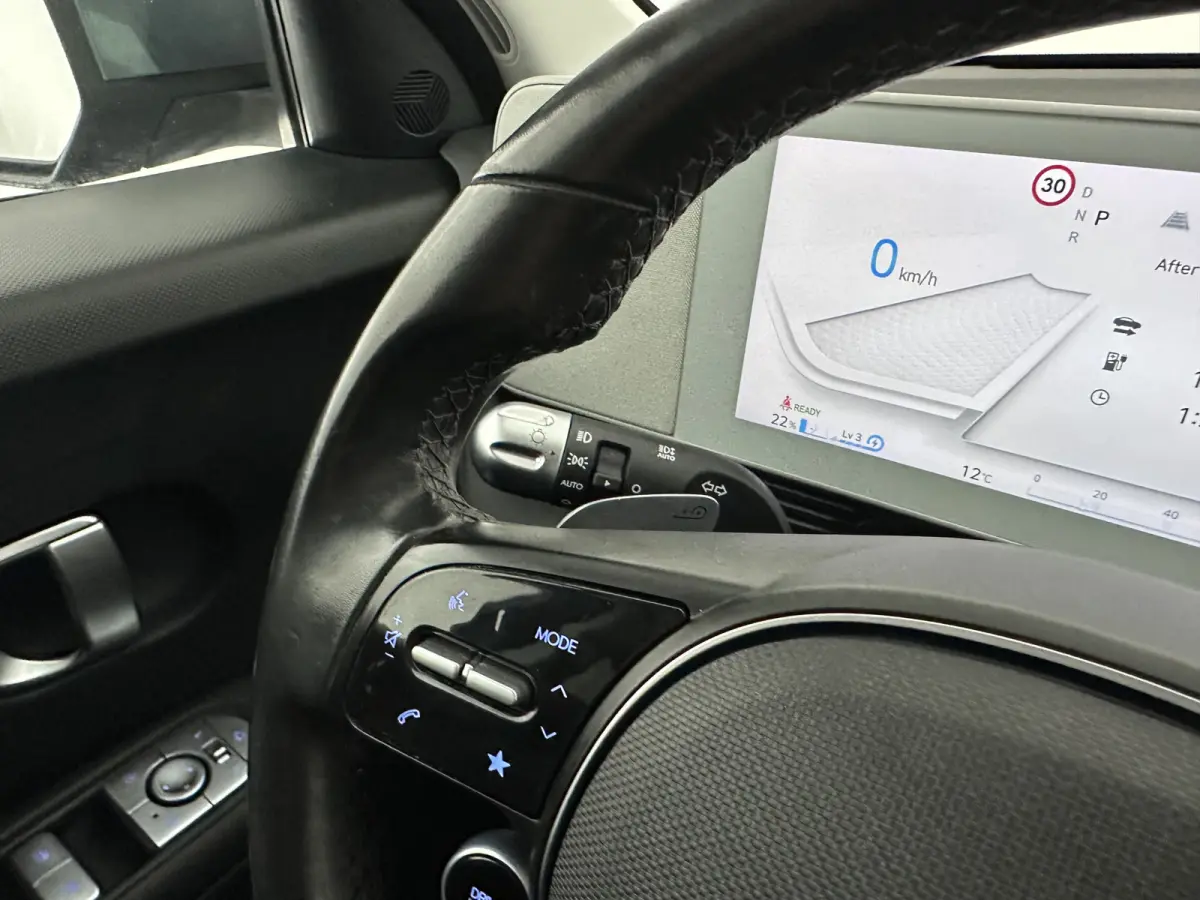 Style 58 kWh (3-Fase-11kW) {SoH-86%} (INCL.BTW) *HEAT-PUMP | FULL-LED | ADAPTIVE-CRUISE | COMFORT-SEATS | CAMERA | KEYLESS | PRIVACY-GLASS | DAB+ | ECC | PDC | CRUISE | TOWBAR | 19''ALU*