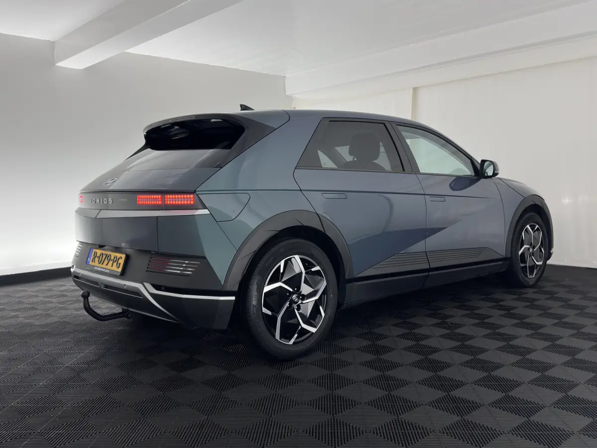 Style 58 kWh (3-Fase-11kW) {SoH-86%} (INCL.BTW) *HEAT-PUMP | FULL-LED | ADAPTIVE-CRUISE | COMFORT-SEATS | CAMERA | KEYLESS | PRIVACY-GLASS | DAB+ | ECC | PDC | CRUISE | TOWBAR | 19''ALU*