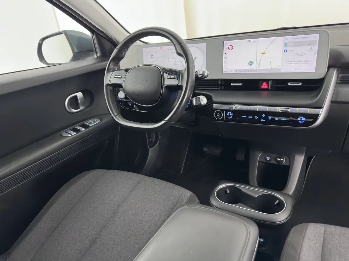 Style 58 kWh (3-Fase-11kW) {SoH-86%} (INCL.BTW) *HEAT-PUMP | FULL-LED | ADAPTIVE-CRUISE | COMFORT-SEATS | CAMERA | KEYLESS | PRIVACY-GLASS | DAB+ | ECC | PDC | CRUISE | TOWBAR | 19''ALU*